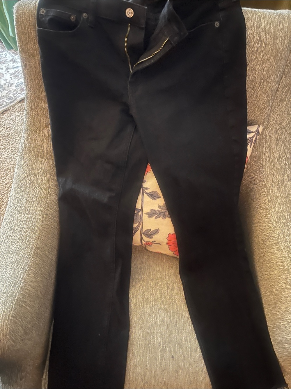 GAP Black Women's Jeans mid rise slim vintage with raw hem